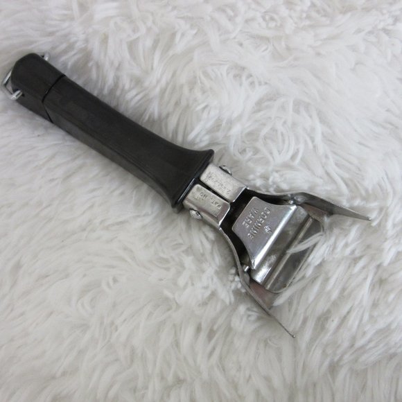 Corning Ware Casserole Handle - Twist Lock On Locking Detachable Black Vintage - Picture 2 of 4